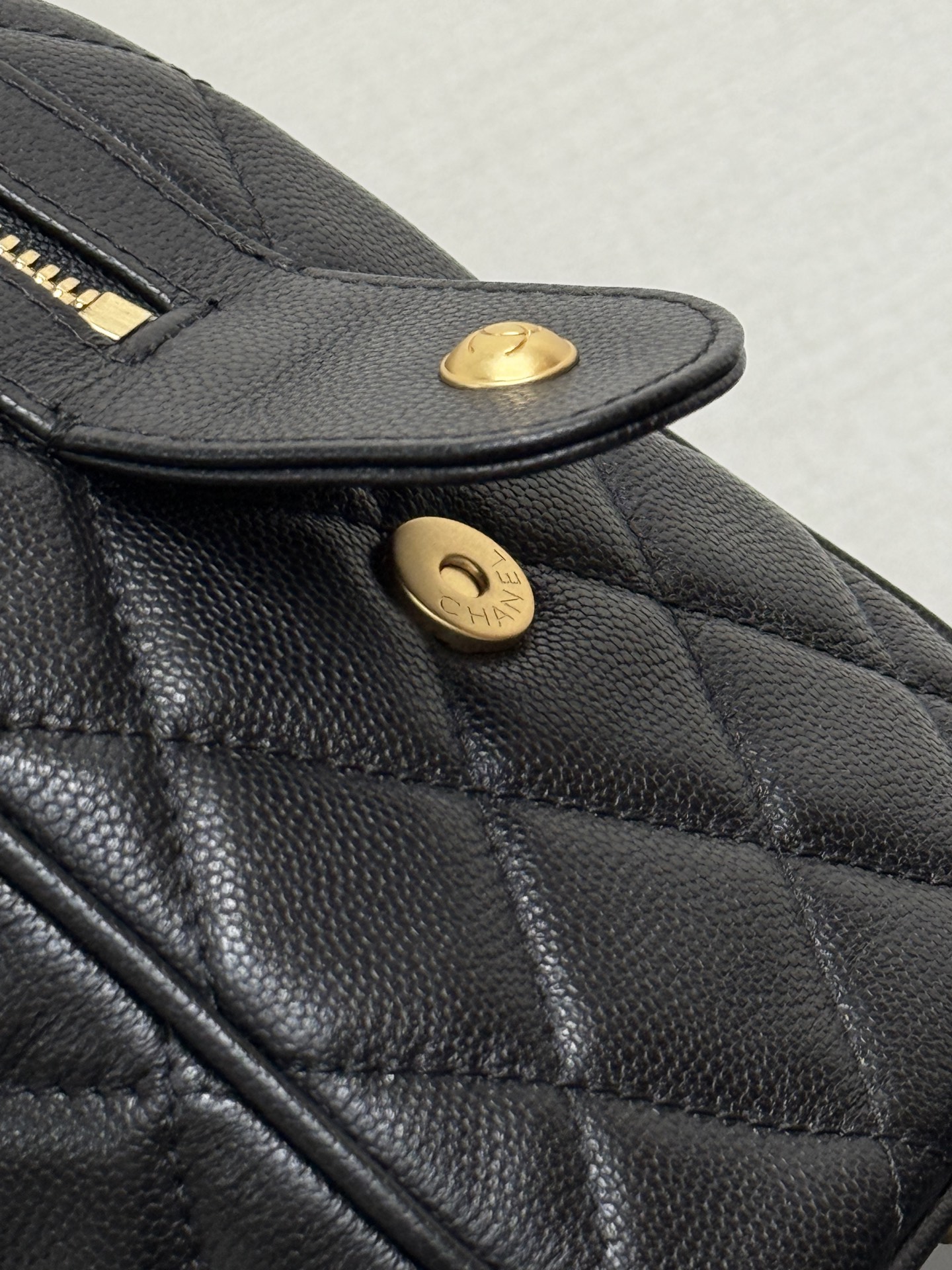 Ch@nel 25A Small Bowling Bag-21*17*13CM