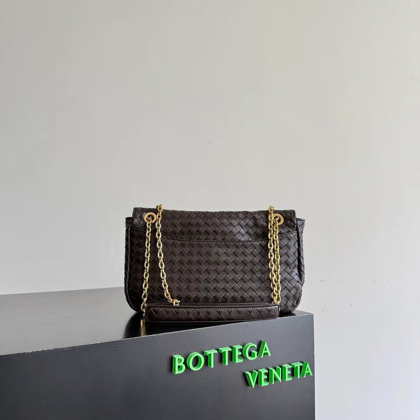 B0tt*ga Ven*ta Madison Intrecciato Leather Shoulder Bag-27*16*6CM