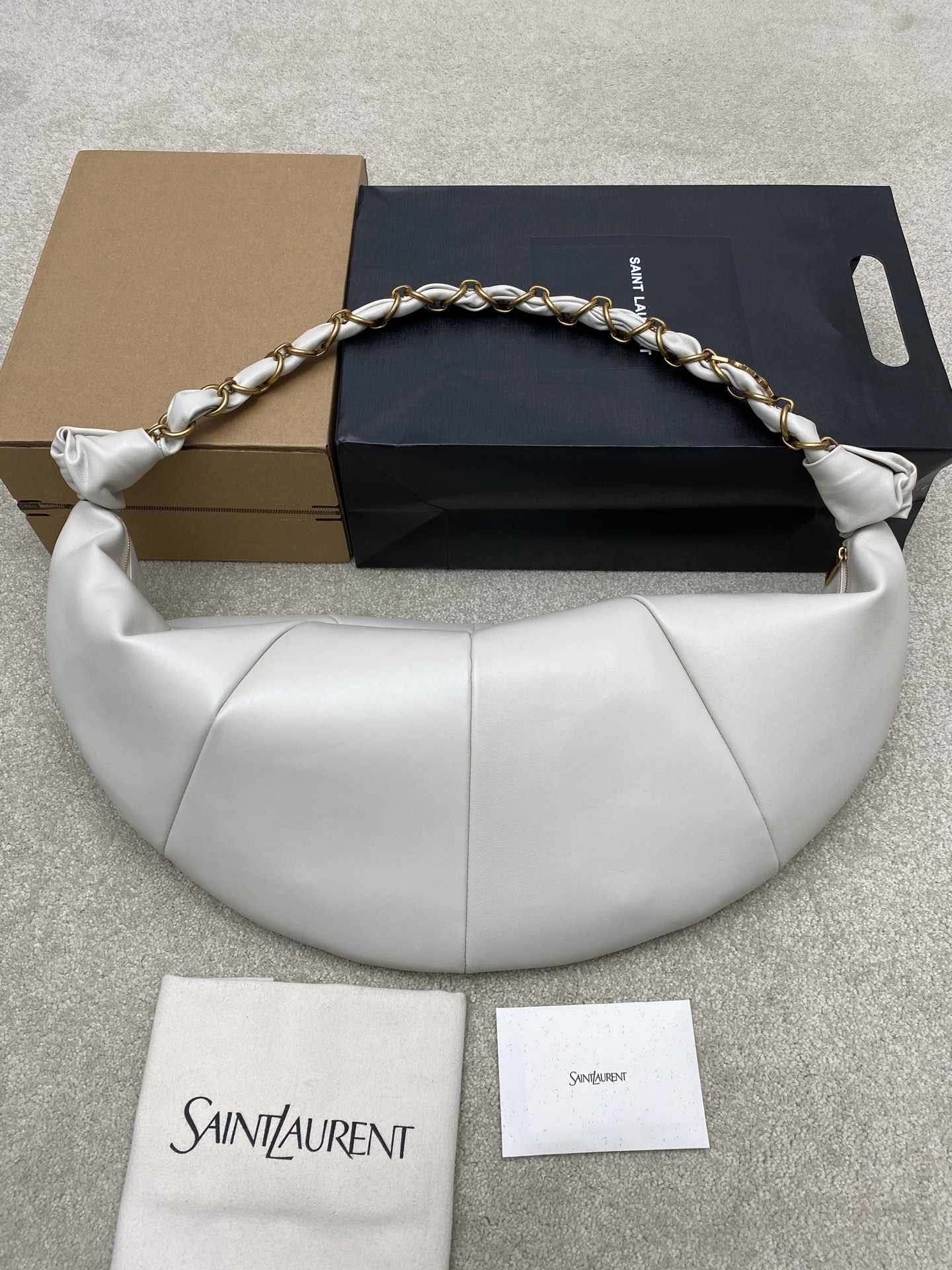 Y51 26SS Amalia-62x28x4CM