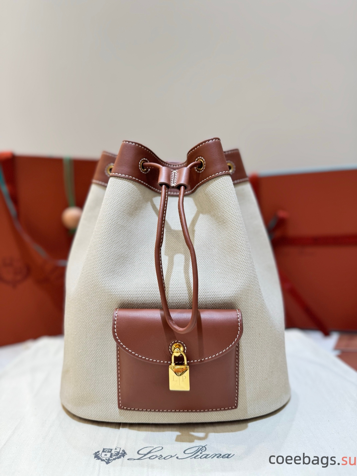 L0r0 P1ana Extra Drawstring L27 Backpack-25x 27x14CM
