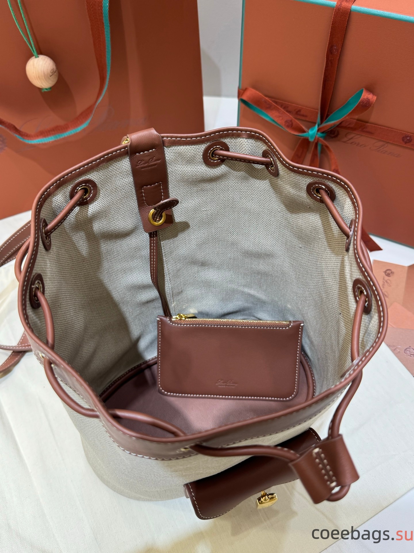 L0r0 P1ana Extra Drawstring L27 Backpack-25x 27x14CM