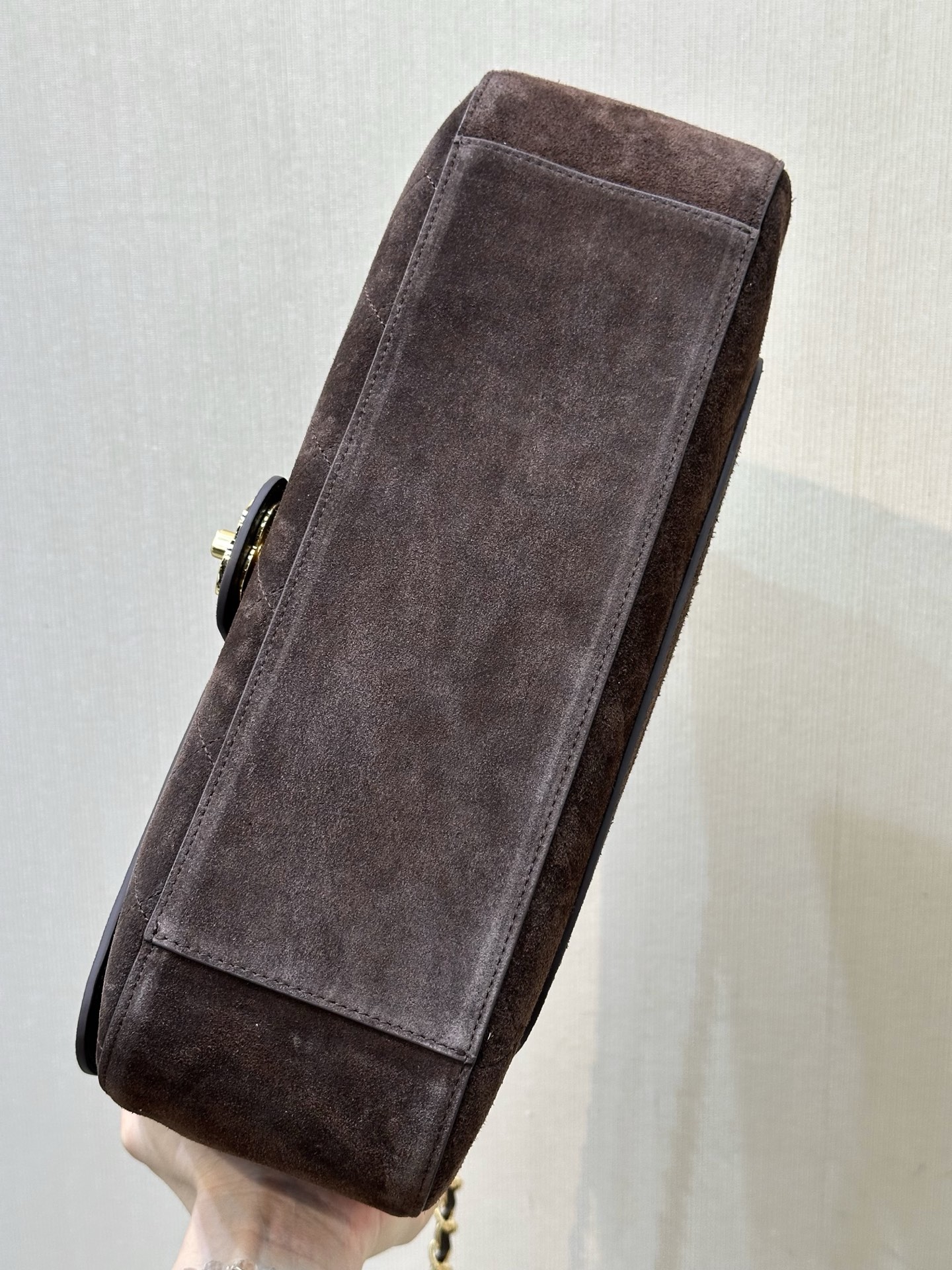 Cha*nel Grained Calfskin Small Souplissimo Maxi Flap-32CM