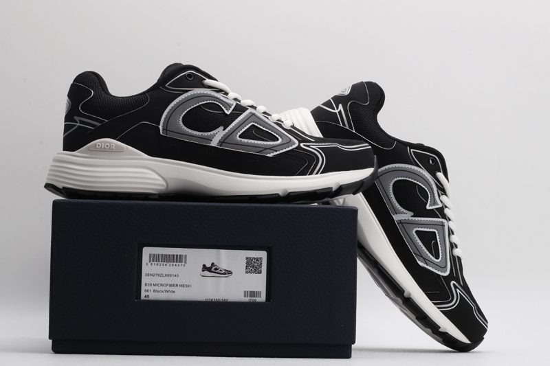 D*or sports sneakers