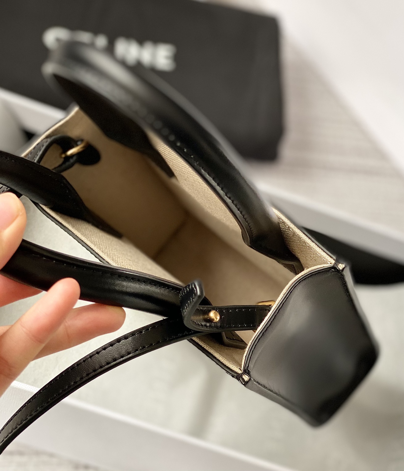 Celin Triomphe Tote-17*21*4CM