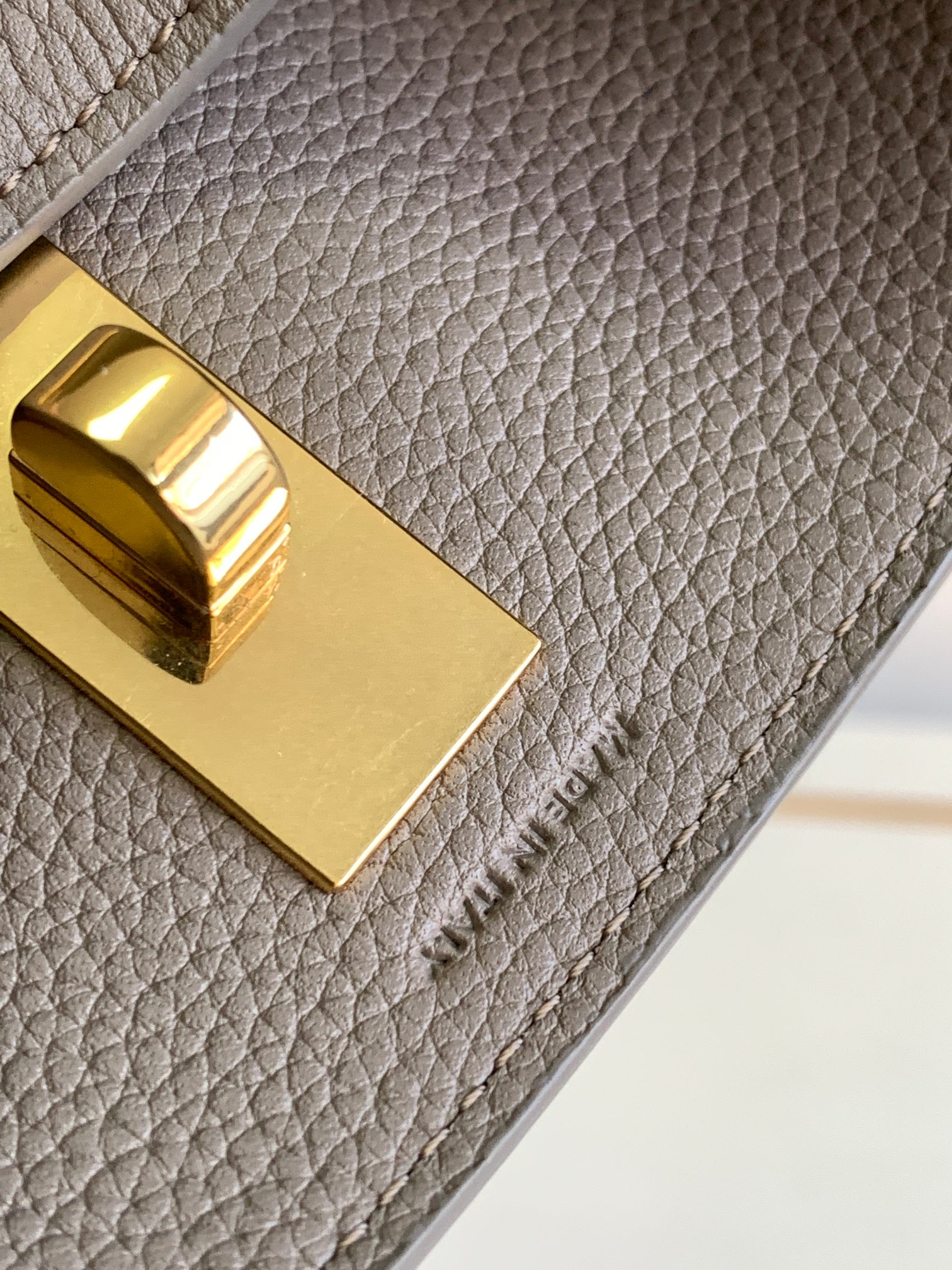 Ce**e bucket bag-16x18x16cm