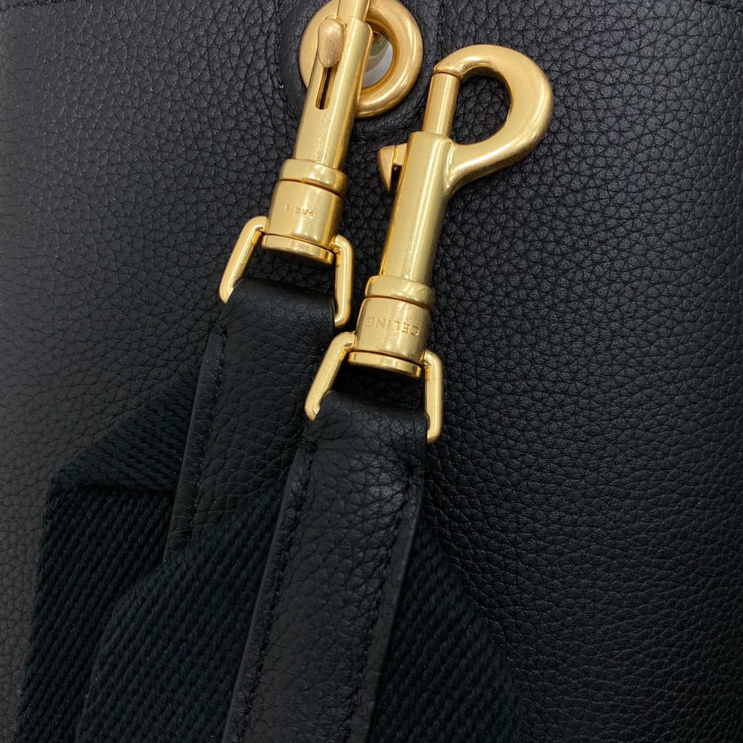 Ce**e sangle bag-23*17*33cm