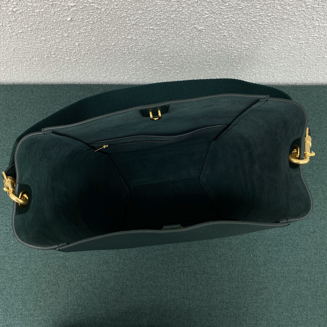 Ce**e sangle bag-23*17*33cm