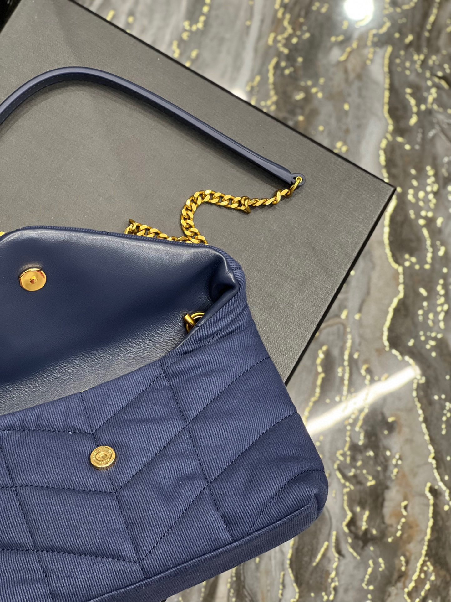 Y*L large loulou puffer-23×15.5×5.8ccm