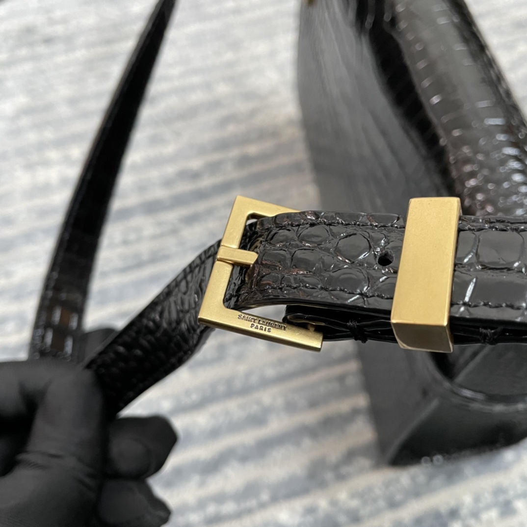 Y*L manhattan-29x20.5x7cm