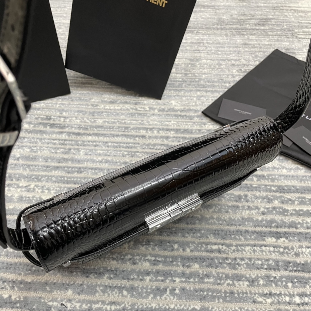 Y*L manhattan-29x20.5x7cm