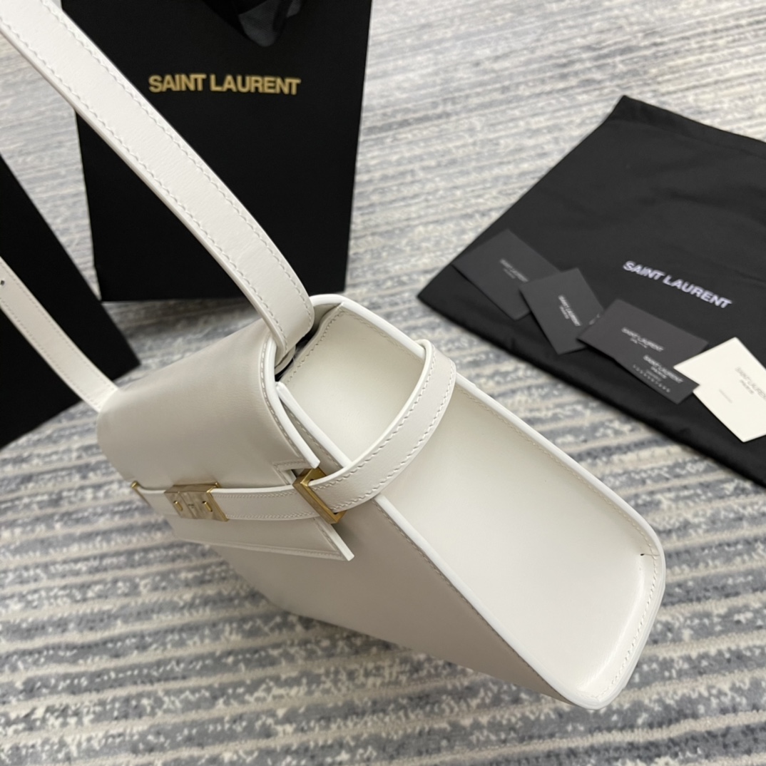 Y*L manhattan-29x20.5x7cm